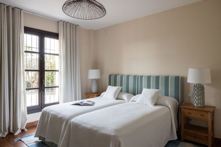 Image No.14-4 Bed Villa for sale