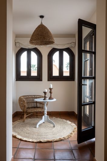 Image No.9-4 Bed Villa for sale