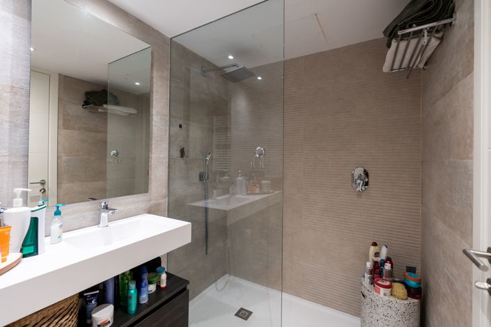 Image No.11-3 Bed Apartment for sale