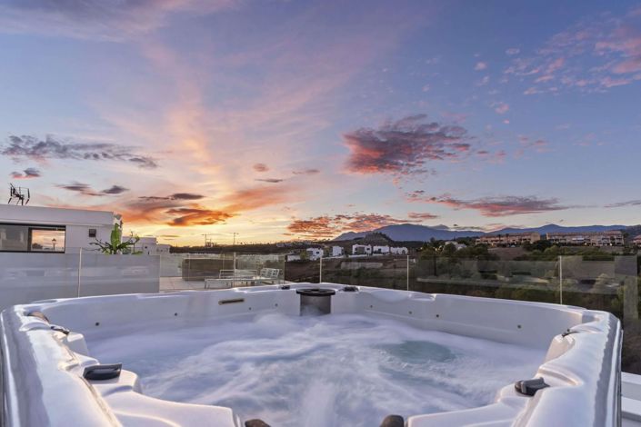 Image No.29-Villa de 6 chambres à vendre à Estepona