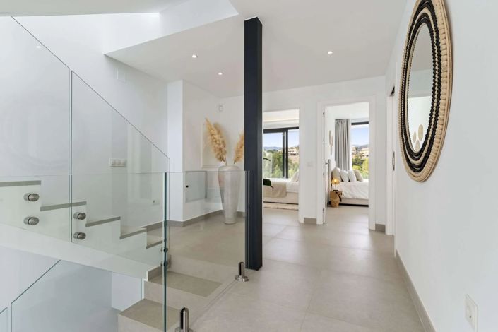 Image No.4-Villa de 6 chambres à vendre à Estepona