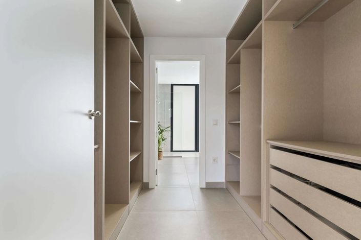 Image No.8-Villa de 6 chambres à vendre à Estepona