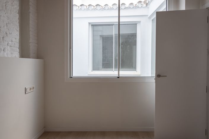 Image No.17-2 Bed Apartment for sale