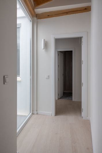 Image No.18-2 Bed Apartment for sale