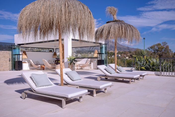 Image No.13-7 Bed Villa for sale