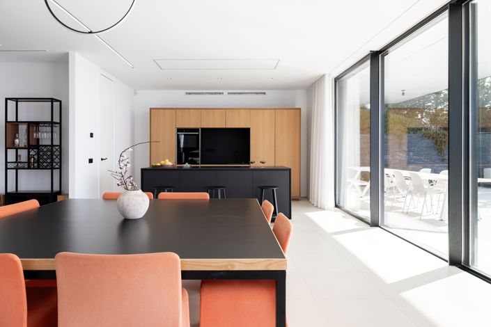 Image No.12-4 Bed Villa for sale