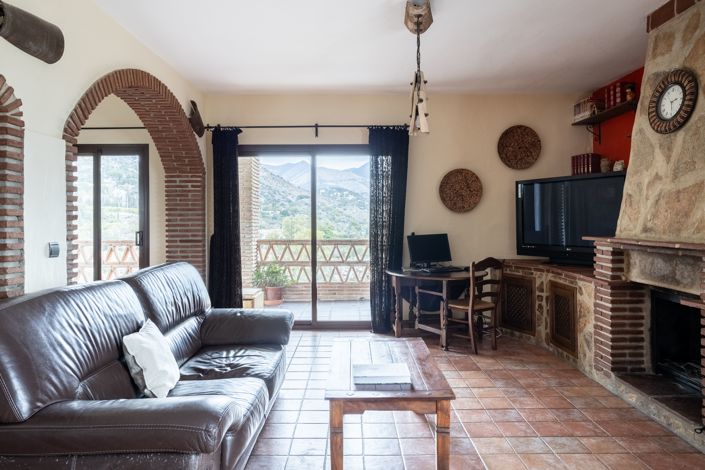 Image No.7-4 Bed Villa for sale