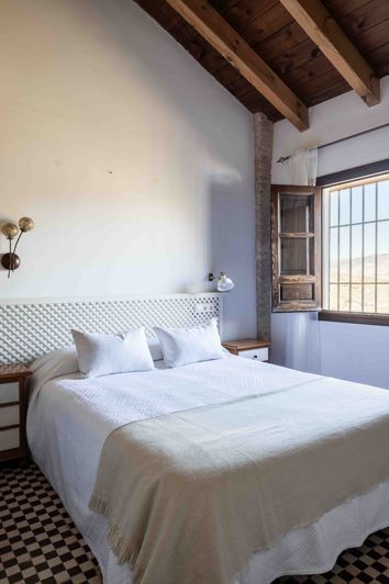 Image No.26-5 Bed Cortijo for sale