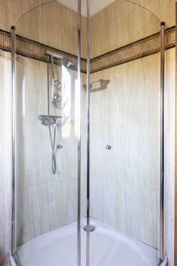 Image No.18-4 Bed Finca for sale