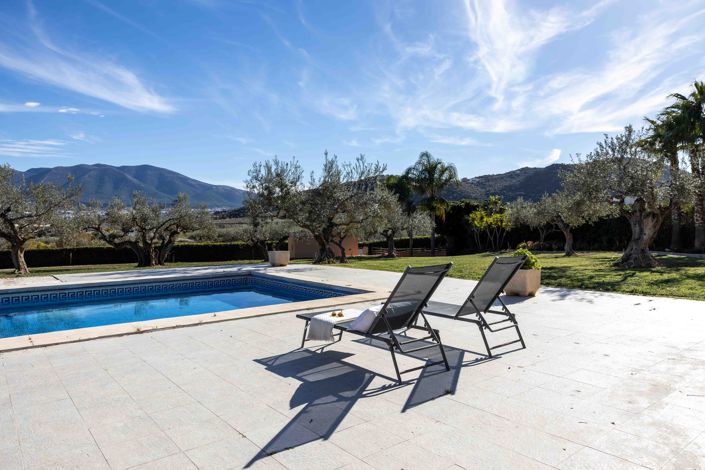 Image No.30-4 Bed Finca for sale