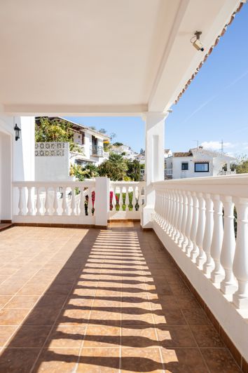 Image No.21-Villa de 4 chambres à vendre à Benalmadena