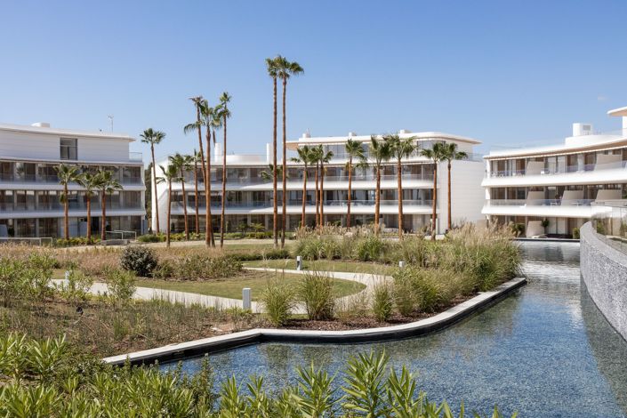 Image No.23-4 Bed Apartment for sale