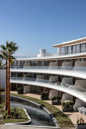 Image No.3-Appartement de 4 chambres à vendre à Estepona