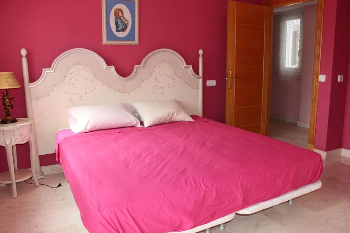 Image No.27-3 Bed Apartment for sale