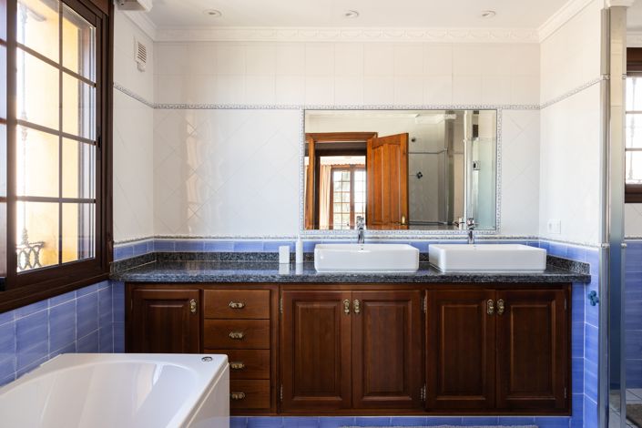 Image No.21-Villa de 4 chambres à vendre à San Pedro de Alcantara