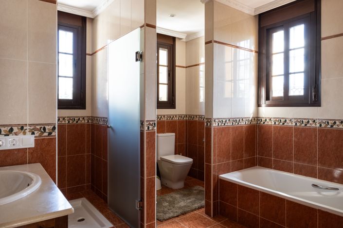 Image No.28-Villa de 4 chambres à vendre à San Pedro de Alcantara