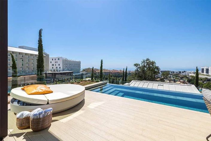 Image No.1-Villa de 4 chambres à vendre à Benalmadena