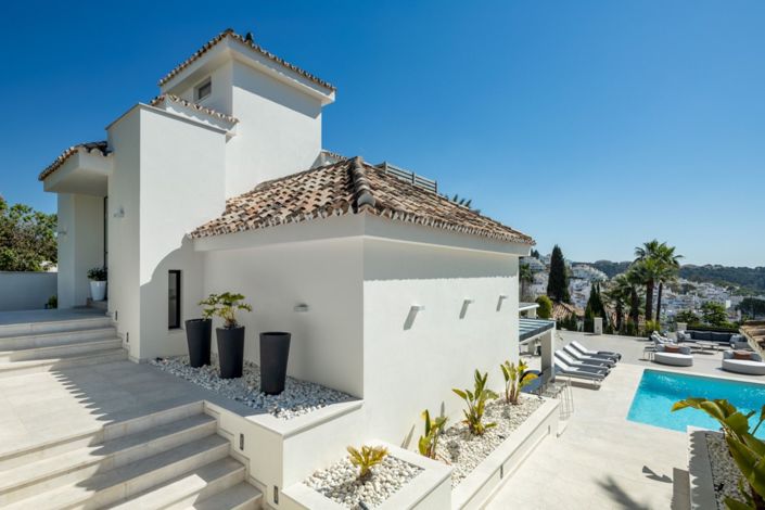 Image No.17-5 Bed Villa for sale