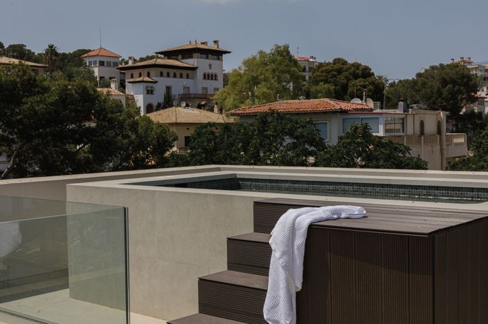 Image No.1-3 Bed Penthouse for sale