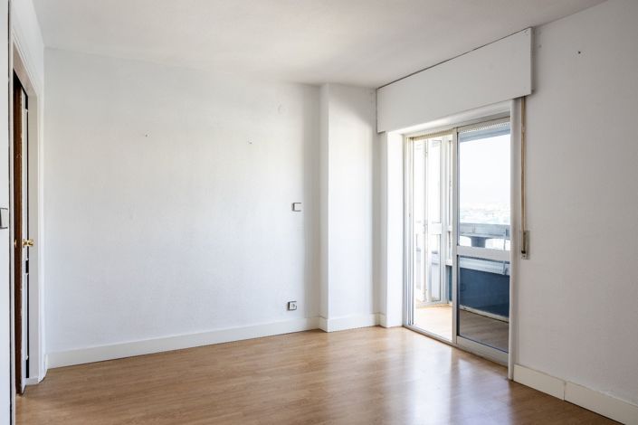 Image No.17-Apartment for sale