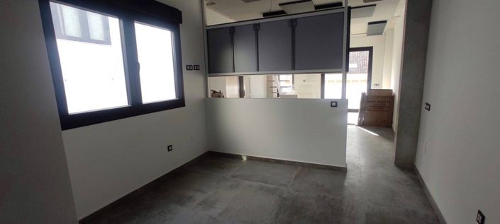 Image No.9-2 Bed Penthouse for sale