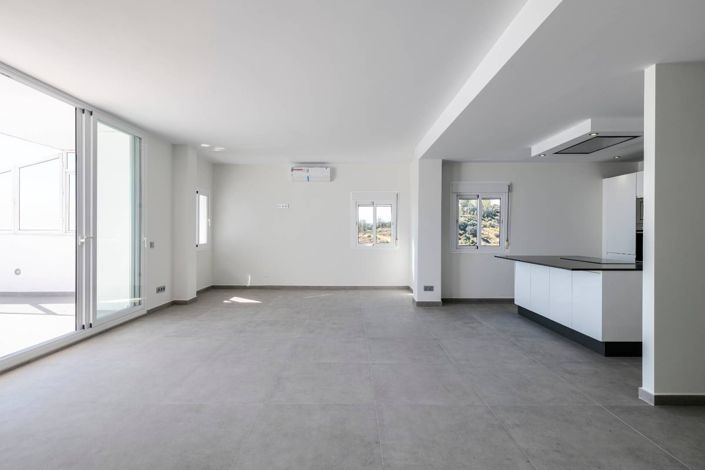 Image No.7-3 Bed Penthouse for sale