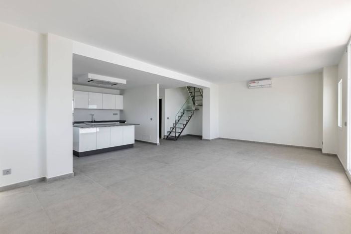 Image No.8-3 Bed Penthouse for sale