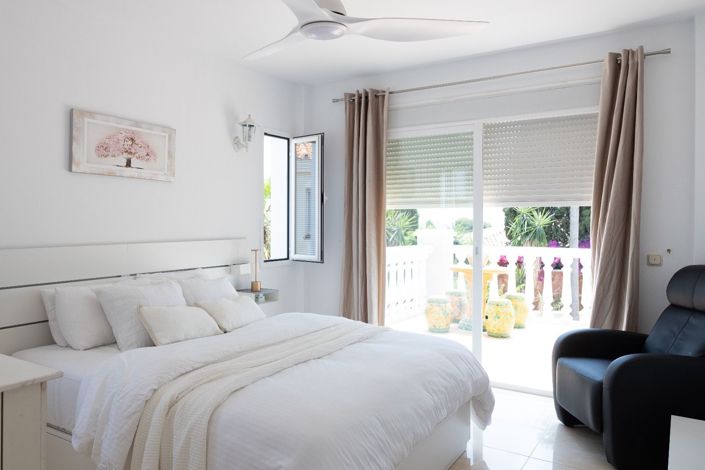 Image No.12-5 Bed House for sale