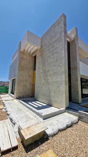 Image No.8-4 Bed Villa for sale