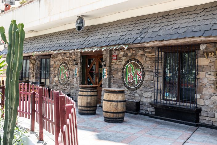 Image No.14-3 Bed Commercial for sale