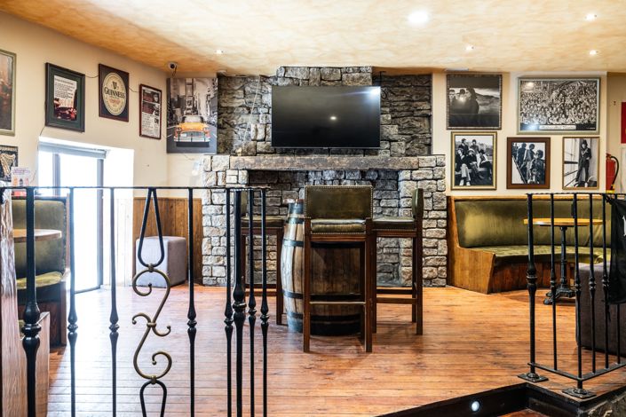 Image No.5-3 Bed Commercial for sale