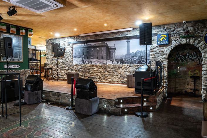 Image No.8-3 Bed Commercial for sale