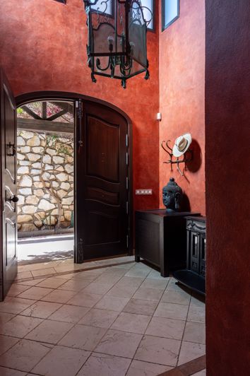 Image No.5-7 Bed House for sale