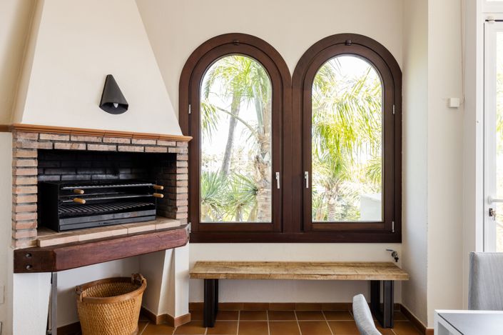 Image No.15-7 Bed Villa for sale