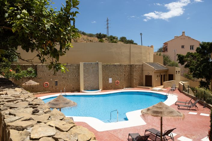 Image No.17-4 Bed Townhouse for sale