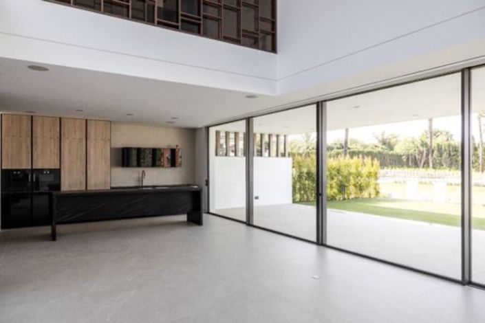 Image No.9-Maison de ville de 4 chambres à vendre à Marbella