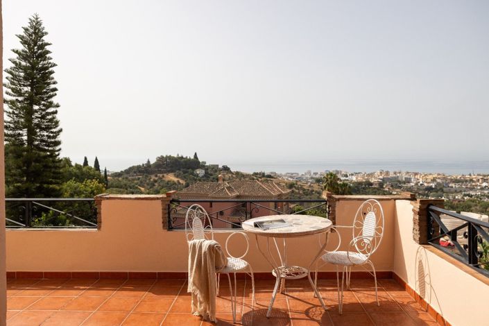 Image No.2-Villa de 5 chambres à vendre à Marbella