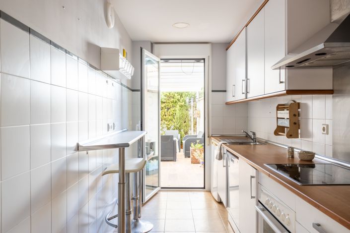 Image No.6-3 Bed Townhouse for sale