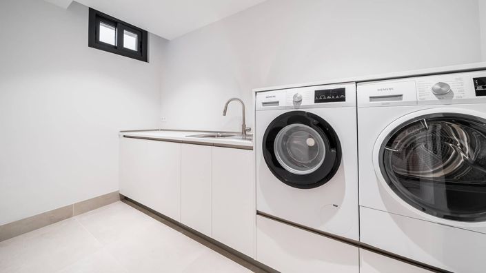 Image No.26-4 Bed House for sale