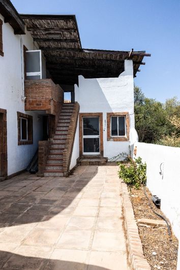 Image No.28-4 Bed Villa for sale