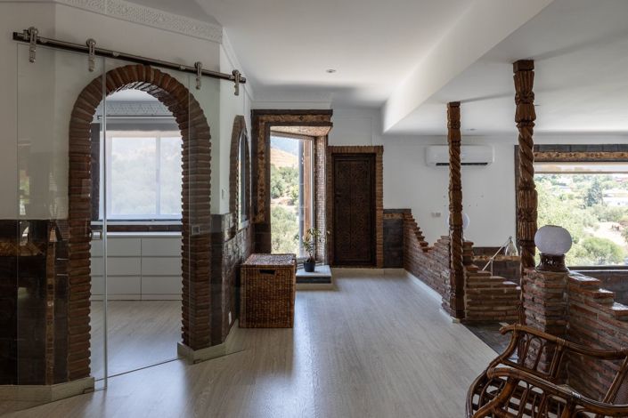 Image No.9-4 Bed Villa for sale