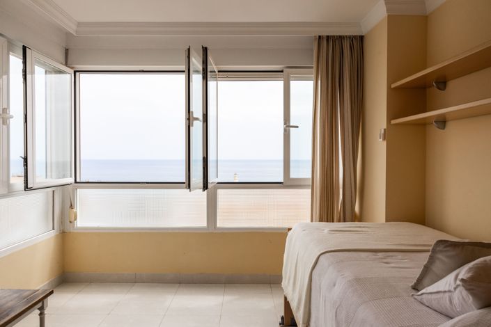 Image No.17-3 Bed Penthouse for sale