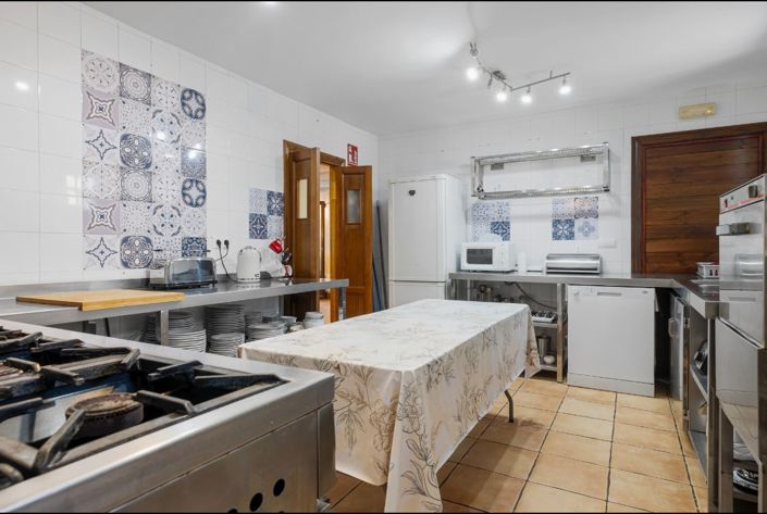 Image No.22-Maison de ville de 9 chambres à vendre à Cortes de la Frontera