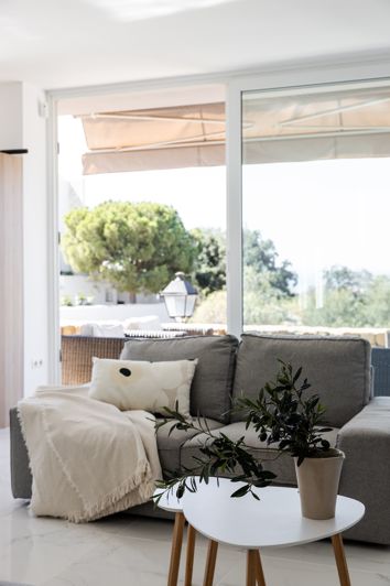 Image No.12-4 Bed House for sale