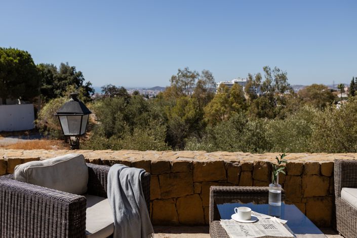 Image No.22-4 Bed House for sale