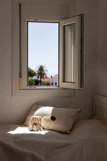 Image No.26-4 Bed House for sale