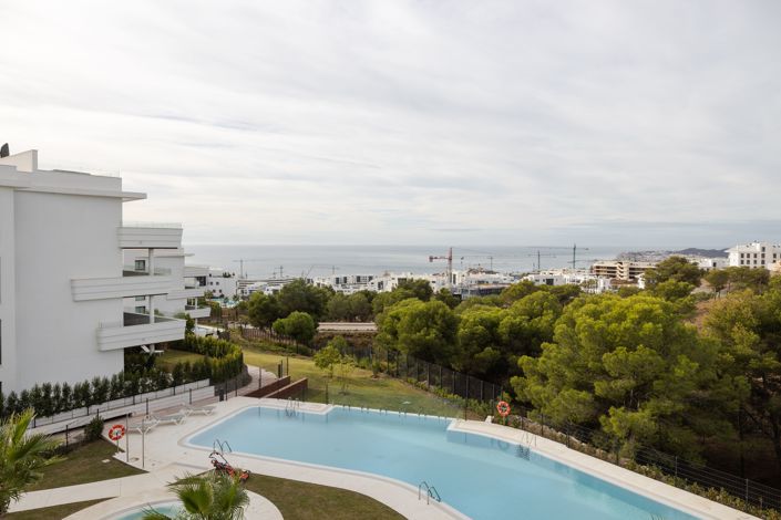 Image No.1-2 Bed Apartment for sale