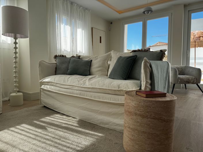 Image No.12-3 Bed Apartment for sale