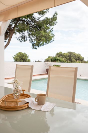 Image No.12-8 Bed Villa for sale