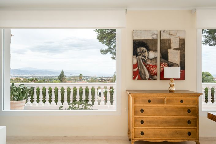 Image No.19-8 Bed Villa for sale